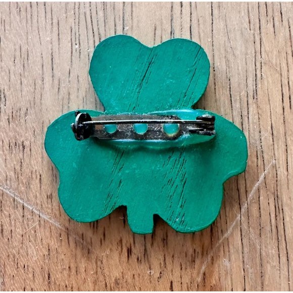 VTG St Patricks Day Trinket Box Handmade Plastic Canvas Shamrock Brooch Pin Bow - Picture 10 of 12